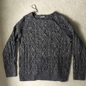 Denver Hayes sweater